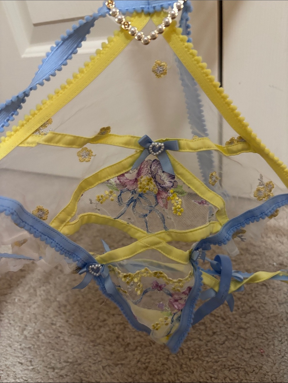 Victoria's Secret Sheer Floral Lace Teddy in Yellow & Pale Blue - Picture 2 of 4